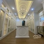 Bán nhà riêng tại hoàng hoa thám, 10 tỷ, 45 m2, 3pn, 5wc, q.tây hồ, hà nội