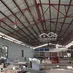 Cho thuê kho 800m2 đường bùi văn ba, chủ quyền tư nhân - lâu dài