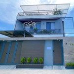 Cần bán villa sơn trà - 150m2 ngang 10m - dòng tiền ổn định 50 triệu/tháng