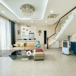 Penthouse masteri thảo điền cho thuê căn hộ dạng duplex tháp t2 với 3 phòng ngủ view sông