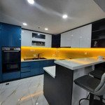 Cho thuê căn hộ cc cosmo city, 24 triệu/ tháng, 129 m2, 3pn, 3wc tại nguyễn thị thập, q7, hcm