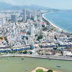 Bán biệt thự view sông cái nha trang, cách biển 100m giá 150tr/m2 chưa bao gồm nhà thô