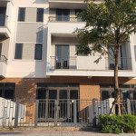 Bán shophouse tại centa riverside, 5,8 tỷ, 100m2, 3pn, 3wc, từ sơn, bắc ninh