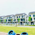 Cách long biên chỉ 6km thôi xuất hiện dự án centa riversidecos mức giá chỉ bằng 1/3 giá đất long biên