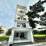 Nhà mặt phố bán gấp tại gia long riverside nhà bè 9,5tỷ 90m2 4pn 5wc ven sông bảo vệ 24/24