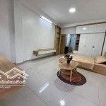 Nguyễn văn huyên - bán nhà 7 tầng thang máy - ô tô -kinh doanh -dt 82m2 giá 19,5 tỷ