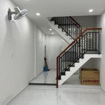 Nhà đẹp gần đường sư vạn hạnh, giáp q. 10 (3 phòng ngủ)