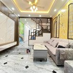 Tôn thất tùng - trường chinh - 40m2 - gần phố - lung linh