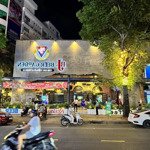 Cho thuê nhà mt đường cao thắng, p12, quận 10. dt: 10x50m. trệt lầu