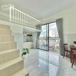 Duplex ban công 30m2 ngay đường dương quảng hàm