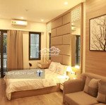 đường ô tô quay đầu hai bà trưng, tân định, quận 1. diện tích: 91m2 (8x12m), 5 tầng (penhosue). 17,1 tỷ