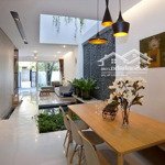 Bán nhà hẻm vip đường lê văn sỹ, phường 12, q3 dtcn:68m2, cấp 4, giá 6.8 tỷ tl