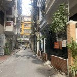 Bán nhà 4 tầng mặt ngõ phố trần quốc hoàn, diện tích 56m2, giá 15,4 tỷ