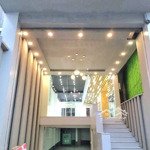 Bán toà nhà mt đẹp q3 (ngang nở hậu 9mx 17,hầm, hdt 145tr/th, hai bà trưng- pastuer p.9, giá 68 tỷ