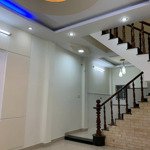 Bán gấp nhà 110m2 - oto đậu cửa - ngang 10m - 8 tỷ còn thương lượng
