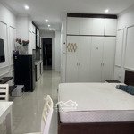 Chính chủ cho thuê căn hộ 45m2 full đồ đẹp, có ban công phố hoàng như tiếp giá bán 6 triệu: 0916393862