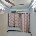 Nhà đường nguyễn thiện thuật, 4 phòng ngủ, có máy lạnh, gần mặt tiền, hẻm an ninh, dân trí