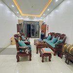 Giá lì xì! phố nguyễn chí thanh, phân lô, 2 ô tô tránh, vỉa hè, 2 thoáng, gần đh gtvt, ở ngay, 55m2