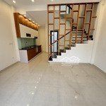 Bán nhà dân xây, cổ linh, gần aeon long biên, ô tô đỗ, thoáng trước sau, gần chợ, trường học