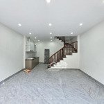 Bán nhà mới 6 tầng, ngõ 279 thạch bàn-long biên- gần aeon long biên- ô tô đỗ cửa - ngõ thông