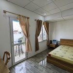 Phòng balcon thoáng mát 01 phòng ngủ gần dh văn lang