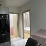 Căn 85m2, đầy đủ nội thất tủ lạnh, bếp, điều hoà, máy giặt