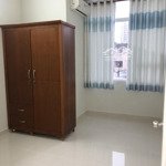 Cần cho thuê gấp căn hộ hoa sen, lạc long quân, q.11, 65m2, 2 phòng ngủ, 2 vệ sinh nhà trống, 9 triệu/th