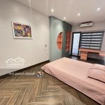 Siêu phẩm dòng tiền. 7 tầng thang máy. 960tr/năm. 80m2 giá chỉ 16 đồng hơn