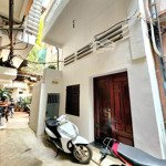 Lò đúc ngõ nông gần phố - lô góc - phố cổ -