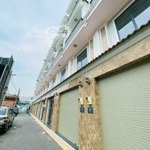 Bán nhà ngay cầu bình lợi ngã tư bình triệu trệt lửng 2 lầu
