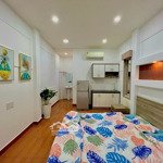 Thuê ngay phòng 30m2, full nội thất ở đường nơ trang long, bình thạnh, nằm sát chợ bà chiểu