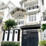 Villa thảo điền ngang 8,5m phù hợp làm công ty giá thuê 45 triệu