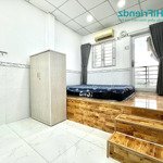 Studio full nội thất, bancol-tách bếp gần cầu nguyễn văn cừ