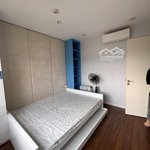 Bán 3 ngủ full đồ đẹp giá 10 tỷ căn rộng nhất toà c67 khối đế vincom trần duy hưng