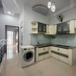 Bán chdv lê văn sỹ, q3, 8 phòng 8 wc 70m2, 5 tầng, hxh chỉ 10.6 tỷ