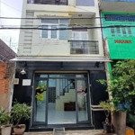 Nhà đẹp - 3 tầng - giá 8,3 tỷ - hẻm 6m - gần vòng xoay lê đại hành, bình thới - 55m2 ( ngang 5m )