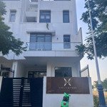 Cần cho thuê gấp khu saigon mystery villa,diện tích8x20m, 1 hầm, 1 trệt 3 lầu thích hợp làm văn phòng