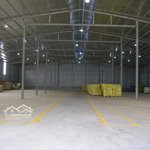 Chính chủ cho thuê kho xưởng tại mặt đường 32 - tân lập -hoài đức. diện tích: 600m2