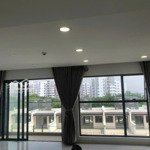 Cho thuê căn hộ 2 view 3 phòng ngủ- 2 vệ sinh135m2 tại diamond brilliant giá chỉ 22 triệu