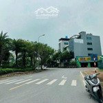 Rẻ nhất giang biên.
lô đất đẹp, tđc giang biên-lb.diện tích63m2, giá hấp dẫn view shophouse kinh doanh