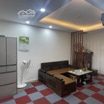 Bán căn hộ 2 phòng ngủchung cư an quý hưng ngay mặt đường nam đuống cầu đông trù - ngọc thuỵ hướng mát