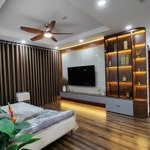 Em bán căn góc 3 ngủ 129m2 tầng trung full nội thất giá tốt tại goldmark city