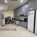 Nhà phân lô nghĩa đô, hoàng quốc việt, kinh doanh, vỉ hè, 2 mặt thoáng