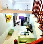 Chỉ 4 tỷ chốt luôn nhà lò đúc, hbt - lô góc phố cổ - vài bước ra mặt phố - dt 23m3 + 4 tầng