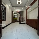 Hà trì 3, hà đông. dt 31m2 x 6 tầng, mt 3,2m, giá 6,25 tỷ.