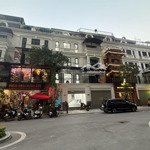 Cho thuê nhà tố hữu, roman plaza, cạnh chân đế chung cư,diện tích80m, 5 tầng,thông sàn, thang máy, 42 triệu