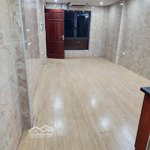 Chính chủ cho thuê ch cc tập thể 40m2 gần nguyễn tuân, hoàng đạo thúy, lê văn lương giá 4.5tr/th