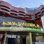 Cho thuê nhà mặt tiền đường 73 trần quốc hoàn, quận tân bình-sát sân bay tân sơn nhất.