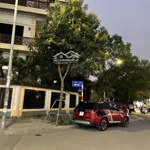 Cực hiếm. bán lô góc n07 ngã tư mặt phố thọ tháp. 1 hầm 6 nổi. mặt tiền 9m. giá 65 tỷ