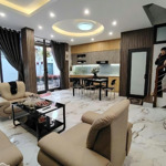 Bán nhà bồ đề, hồng tiến, 45m2, 5 tầng, giá 8.9 tỷ, ngõ to đường đẹp, nhà đẹp thoáng vị trí đắc địa
